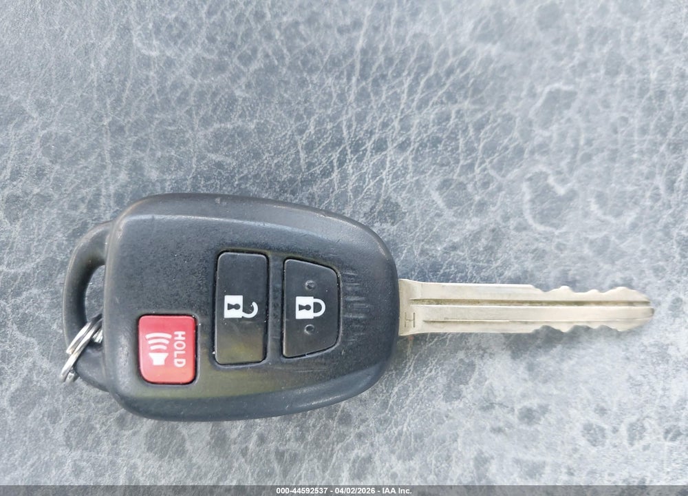 2014 TOYOTA RAV4 XLE VIN: 2T3WFREVXEW078547
