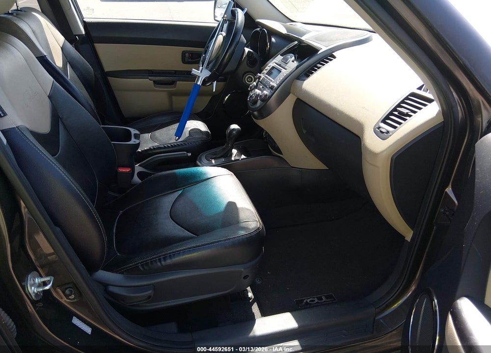 2011 KIA SOUL ! VIN: KNDJT2A20B7195745