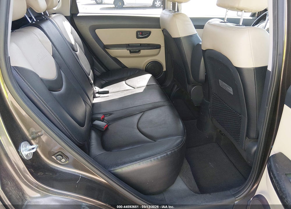 2011 KIA SOUL ! VIN: KNDJT2A20B7195745