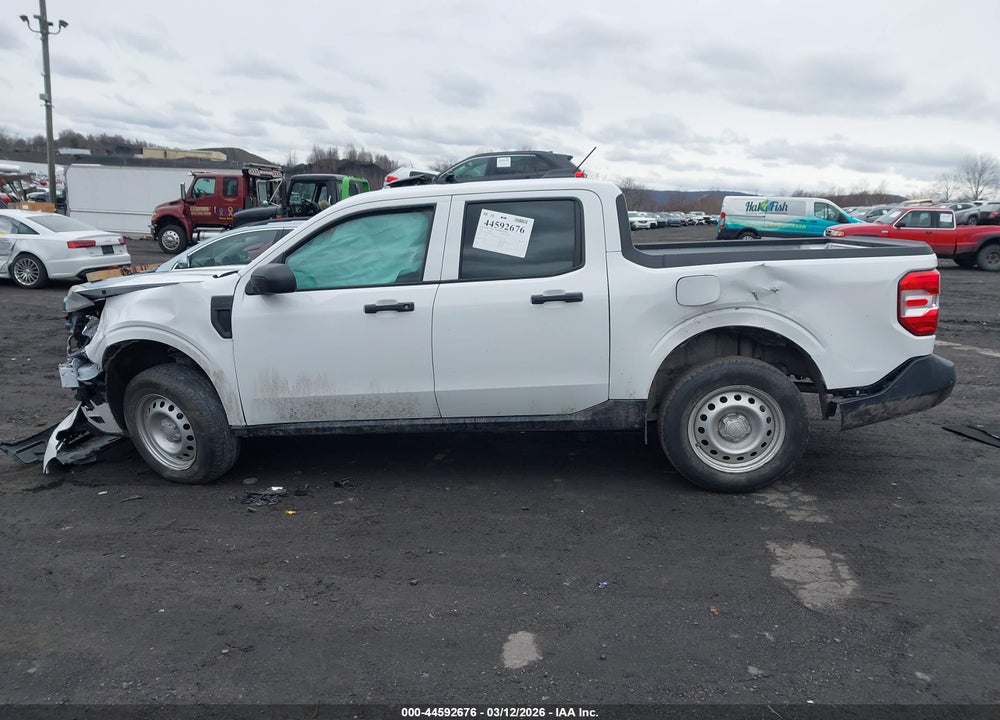 2025 FORD MAVERICK XL VIN: 3FTTW8A30SRA58602