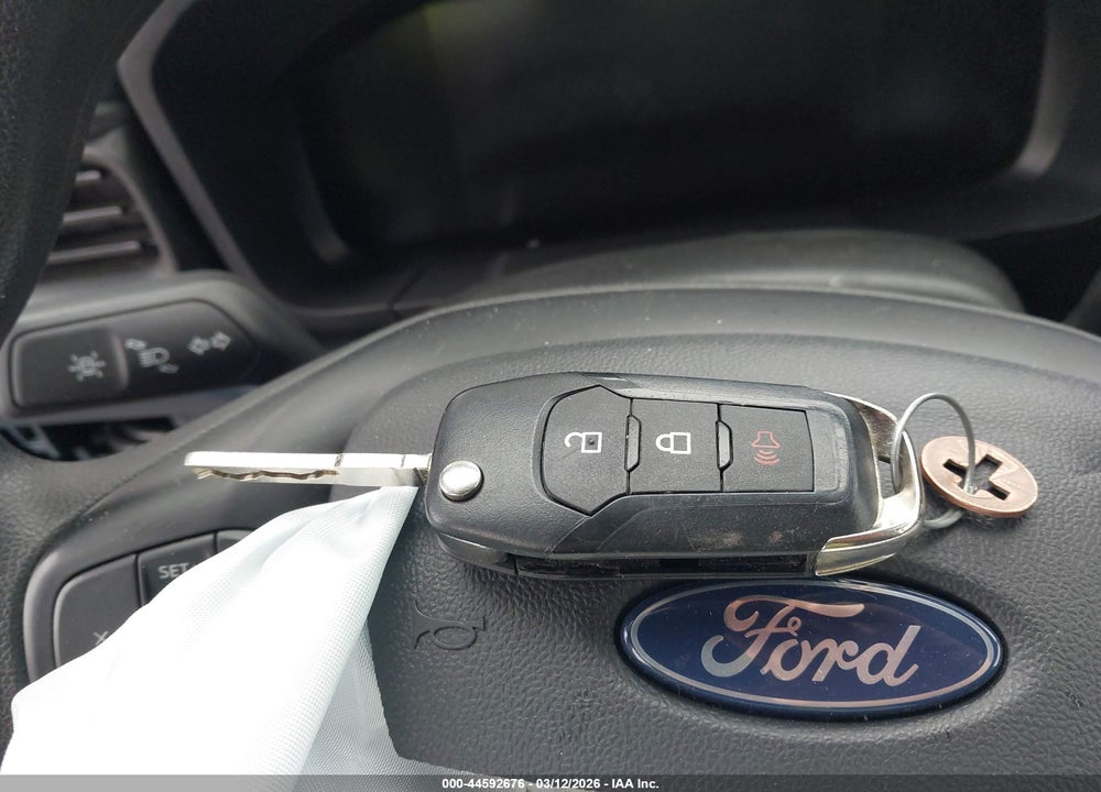 2025 FORD MAVERICK XL VIN: 3FTTW8A30SRA58602