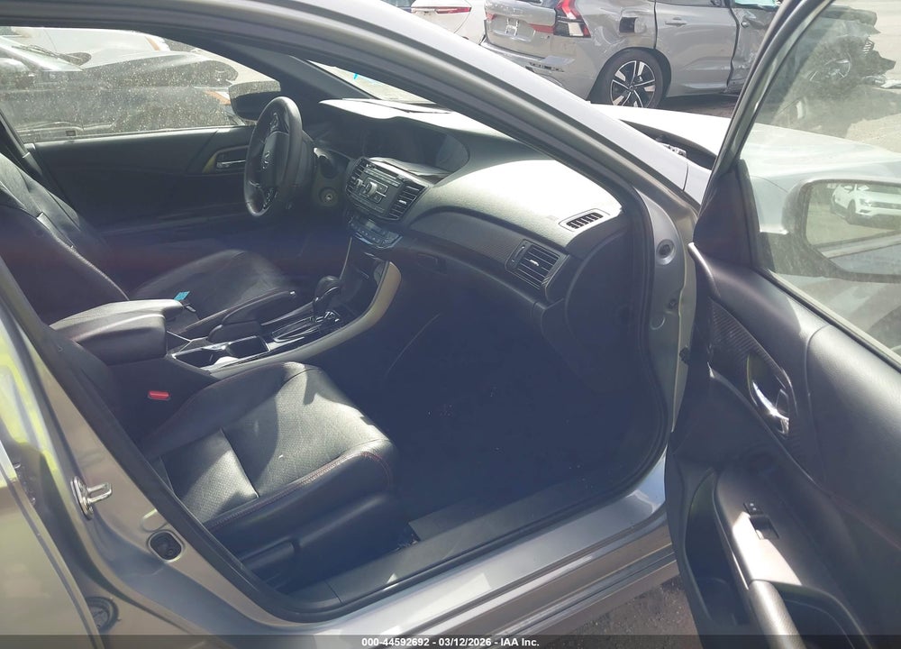 2017 HONDA ACCORD SPORT SE VIN: 1HGCR2F12HA053112