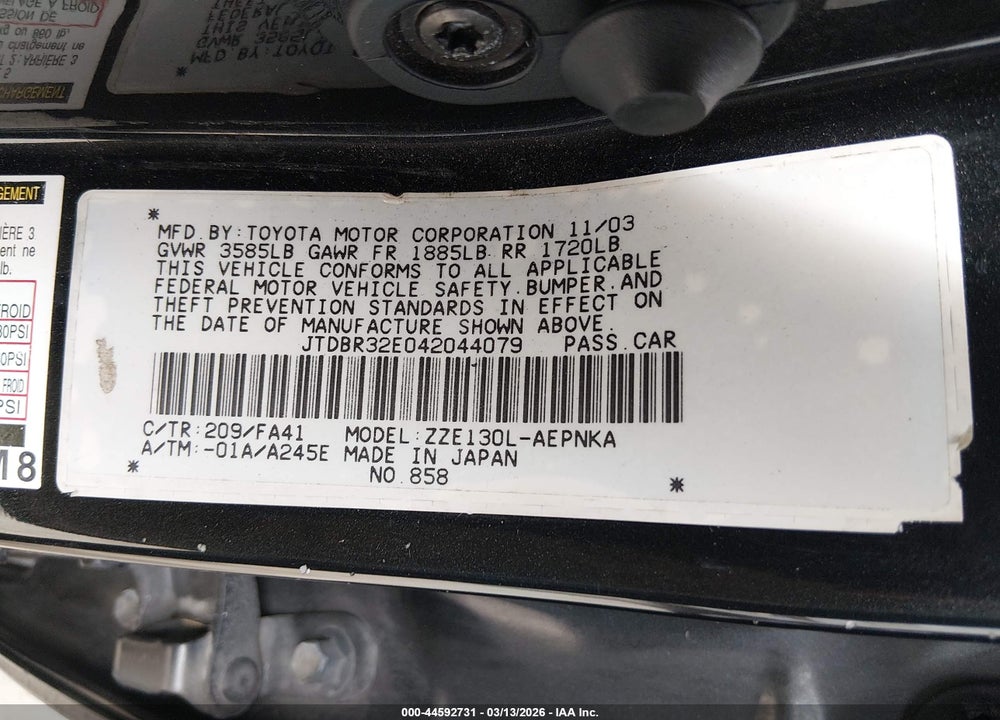 2004 TOYOTA COROLLA LE VIN: JTDBR32E042044079