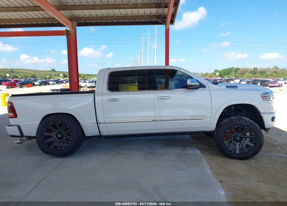 2019 RAM 1500 LIMITED  4X4 5'7 BOX VIN: 1C6SRFHT9KN871394