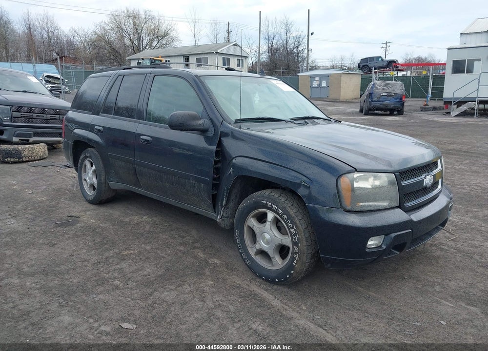 2008 CHEVROLET TRAILBLAZER LT VIN: 1GNDT13SX82224315
