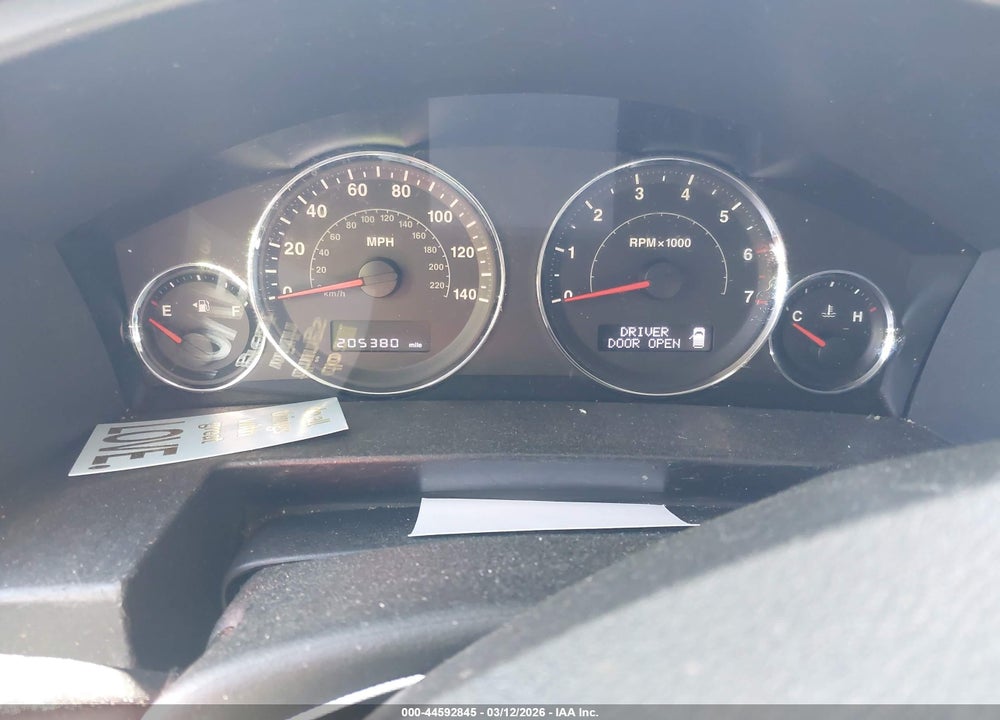 2008 JEEP COMMANDER SPORT VIN: 1J8HH48K68C203003