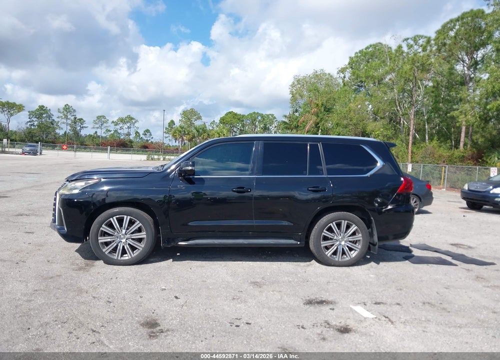 2016 LEXUS LX 570 VIN: JTJHY7AX3G4216991