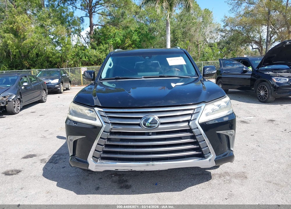 2016 LEXUS LX 570 VIN: JTJHY7AX3G4216991