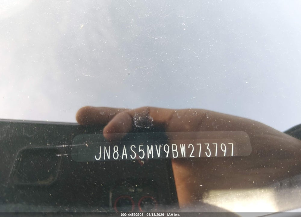 2011 NISSAN ROGUE S VIN: JN8AS5MV9BW273797