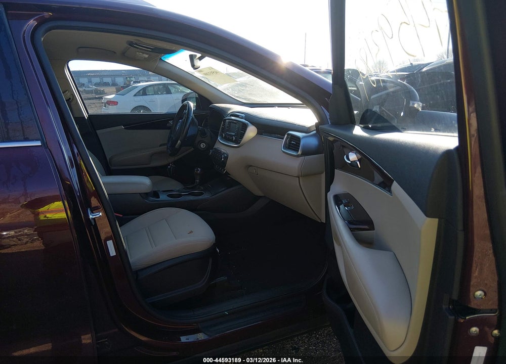 2016 KIA SORENTO 2.4L LX VIN: 5XYPG4A33GG134838