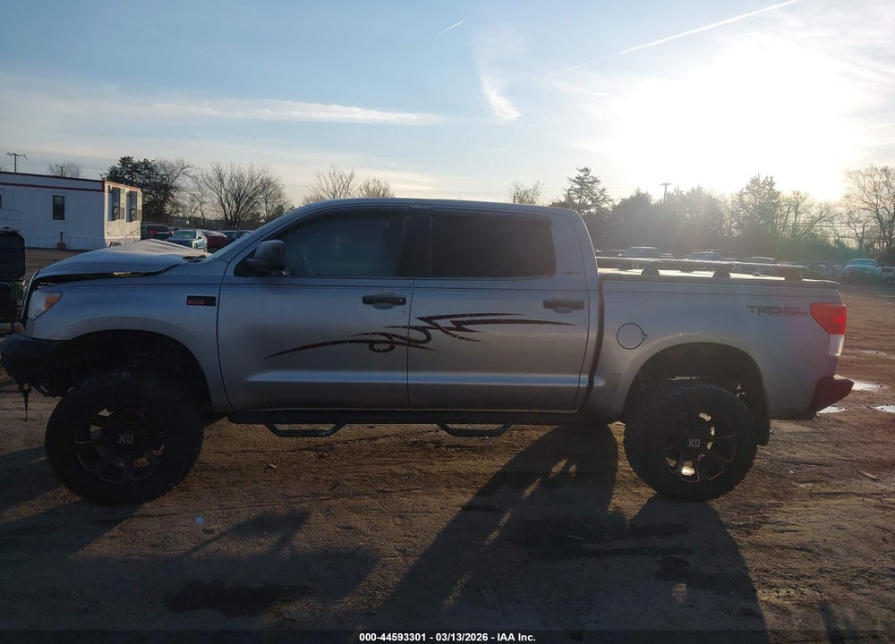 2010 TOYOTA TUNDRA LIMITED 5.7L V8 VIN: 5TFHW5F14AX130936