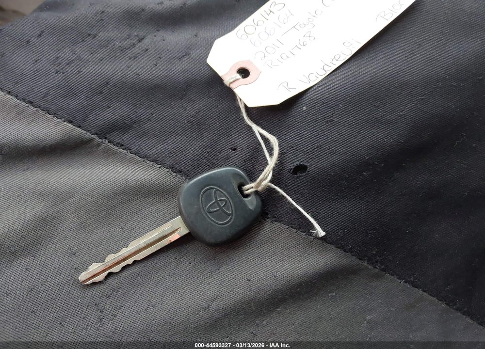 2011 TOYOTA CAMRY VIN: 4T4BF3EK5BR191768