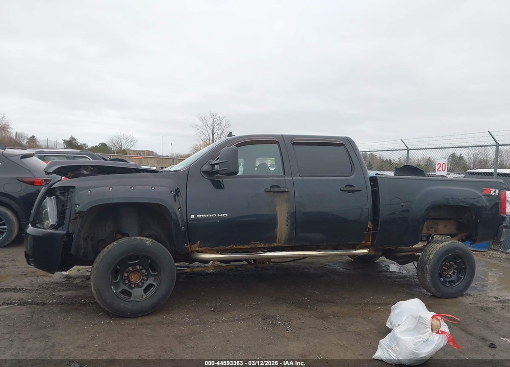 2008 CHEVROLET SILVERADO 2500HD LT1 VIN: 1GCHK23K28F196683