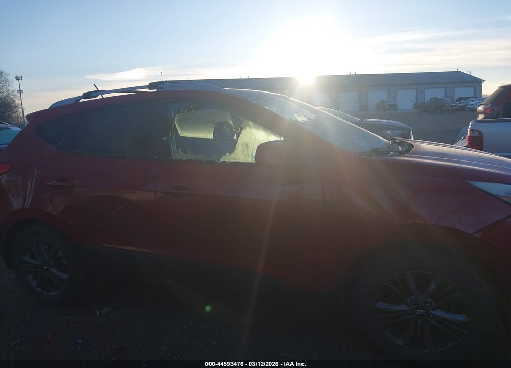 2015 HYUNDAI TUCSON SE VIN: KM8JUCAG2FU044004
