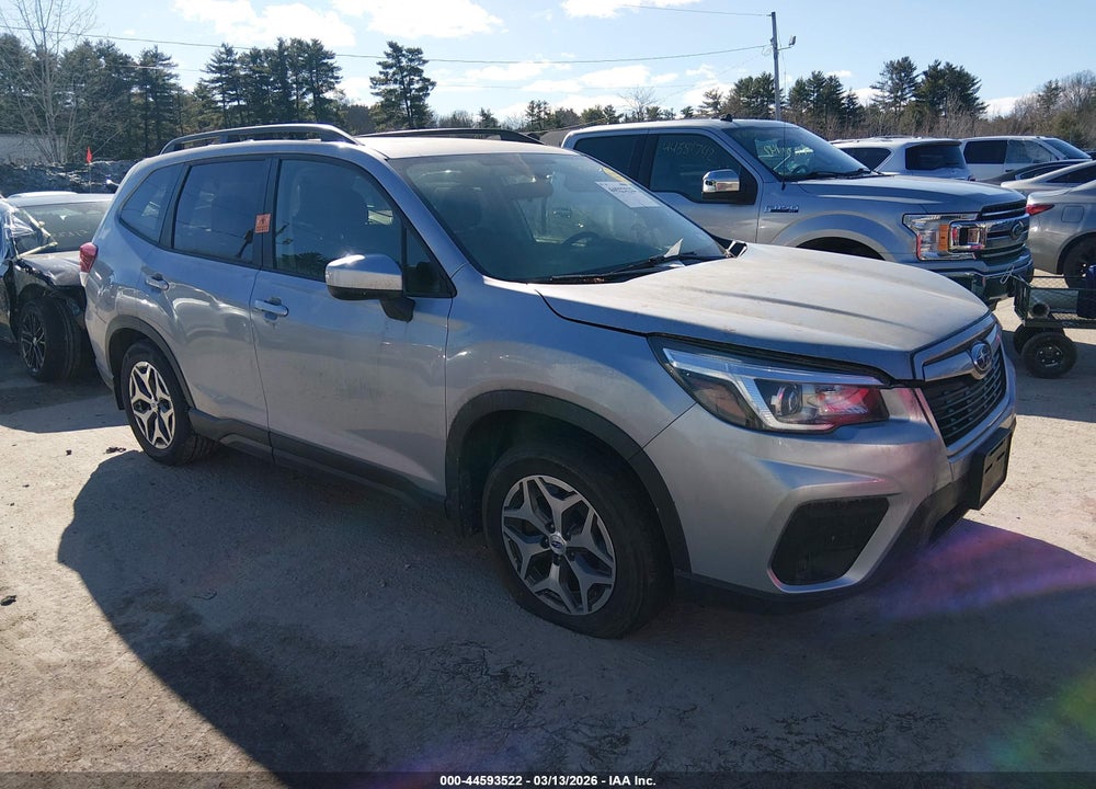 2020 SUBARU FORESTER PREMIUM VIN: JF2SKAGC2LH521124