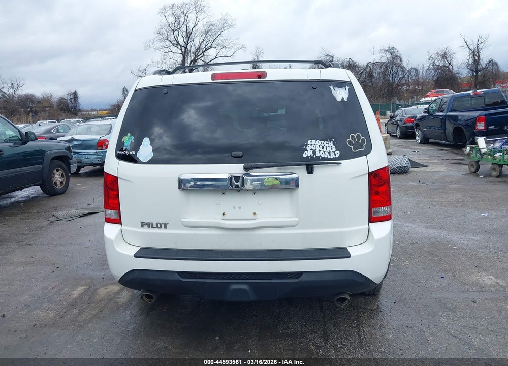 2013 HONDA PILOT EX-L VIN: 5FNYF3H71DB026036