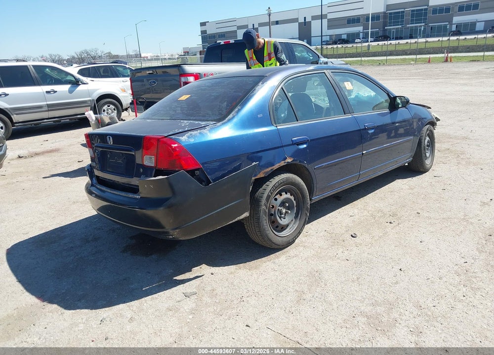 2005 HONDA CIVIC SDN VIN: 2HGES165X5H517979