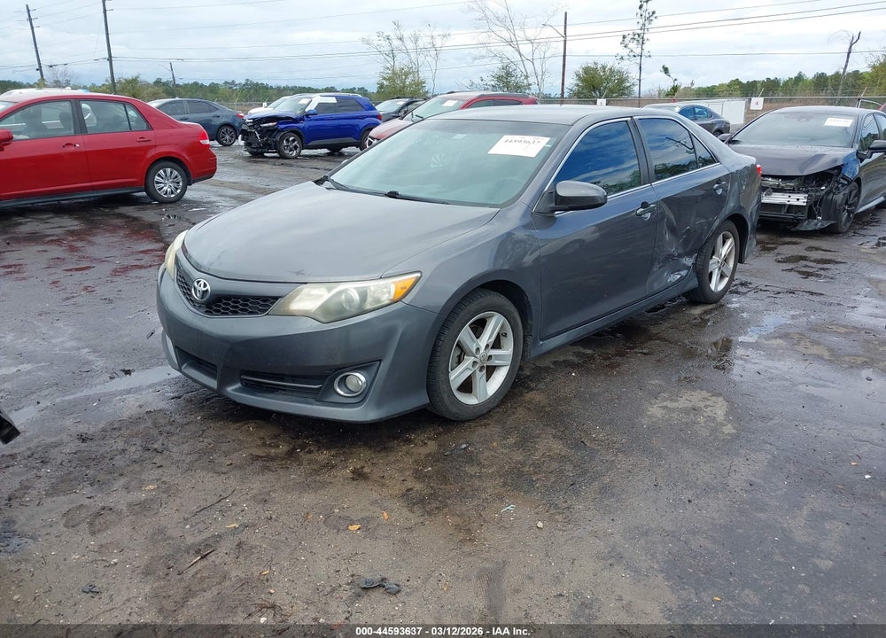 2014 TOYOTA CAMRY SE VIN: 4T1BF1FK1EU321773