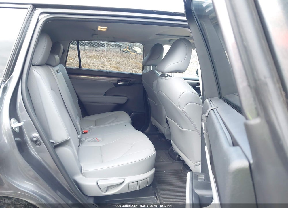 2024 TOYOTA HIGHLANDER LIMITED VIN: 5TDKDRBHXRS554872