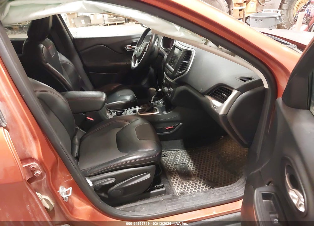 2015 JEEP CHEROKEE TRAILHAWK VIN: 1C4PJMBS2FW609856