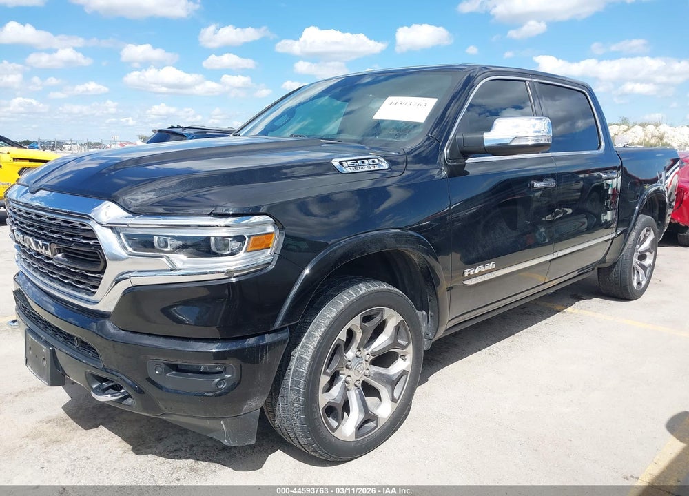 2019 RAM 1500 LIMITED  4X4 5'7 BOX VIN: 1C6SRFHTXKN881190