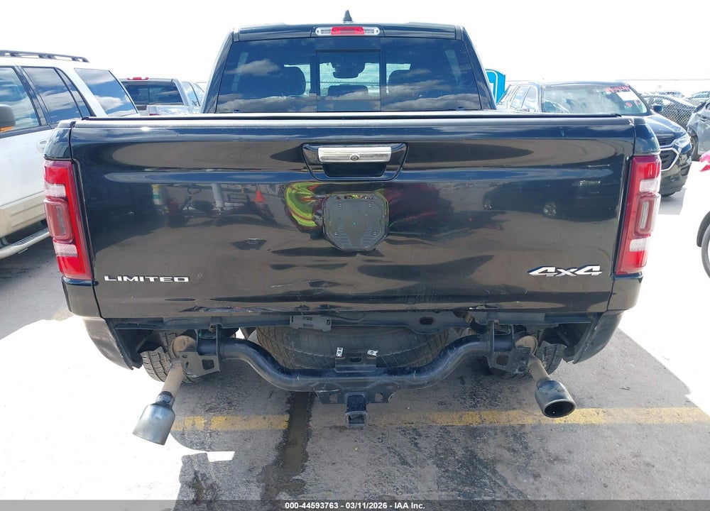 2019 RAM 1500 LIMITED  4X4 5'7 BOX VIN: 1C6SRFHTXKN881190