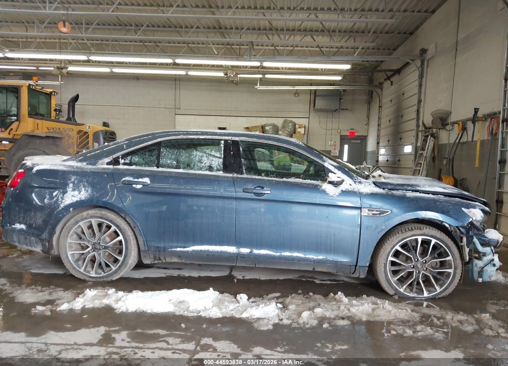 2018 FORD TAURUS LIMITED VIN: 1FAHP2J81JG128857