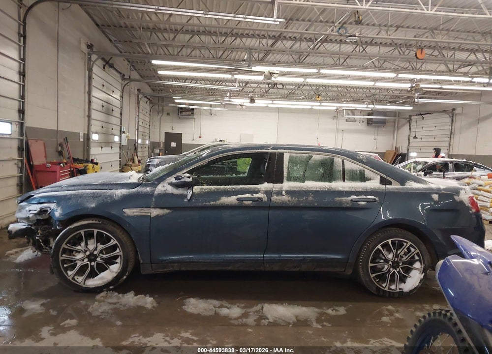 2018 FORD TAURUS LIMITED VIN: 1FAHP2J81JG128857