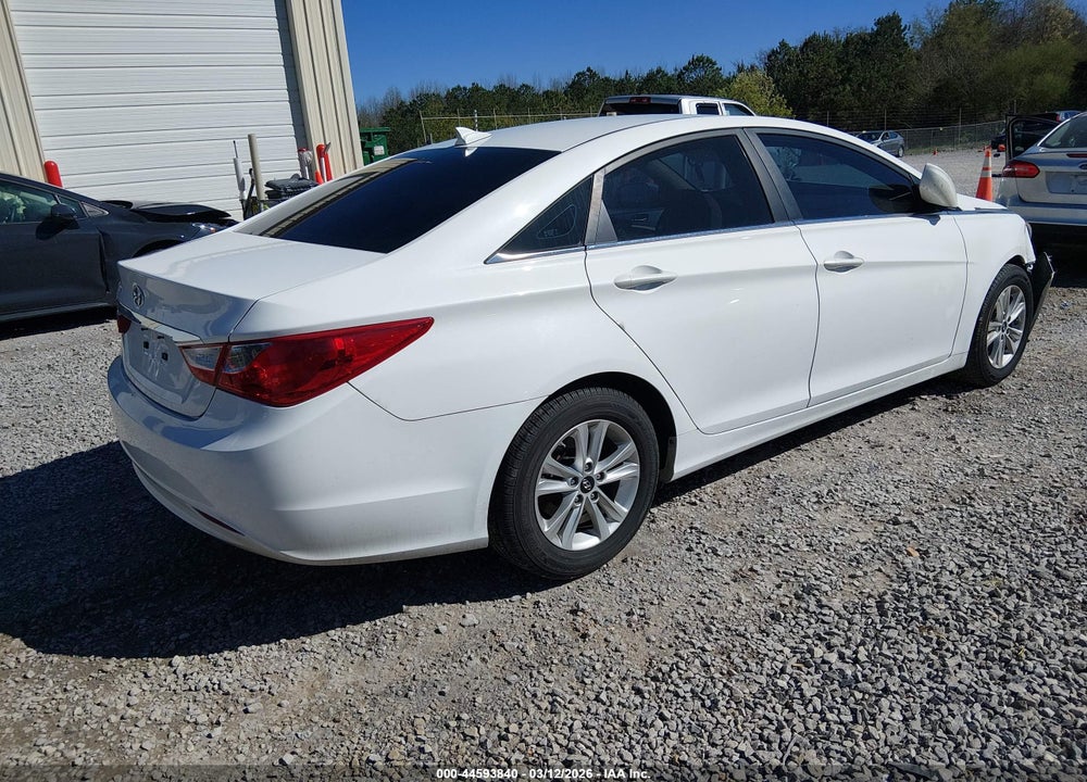 2013 HYUNDAI SONATA GLS VIN: 5NPEB4ACXDH671698