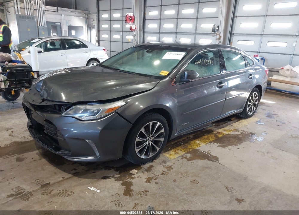 2018 TOYOTA AVALON HYBRID XLE PREMIUM VIN: 4T1BD1EB1JU060744
