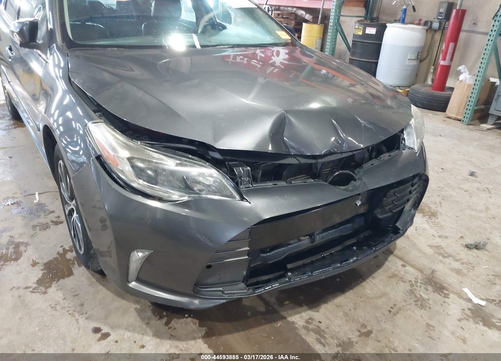 2018 TOYOTA AVALON HYBRID XLE PREMIUM VIN: 4T1BD1EB1JU060744