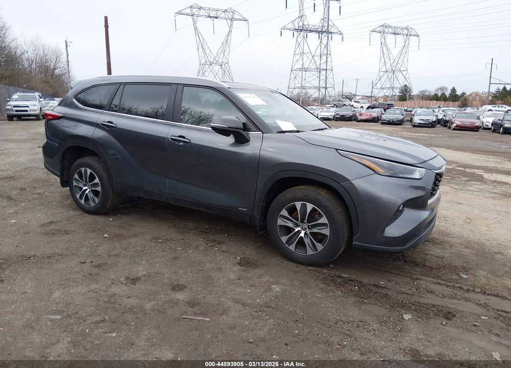 2023 TOYOTA HIGHLANDER HYBRID XLE VIN: 5TDKBRCHXPS115849