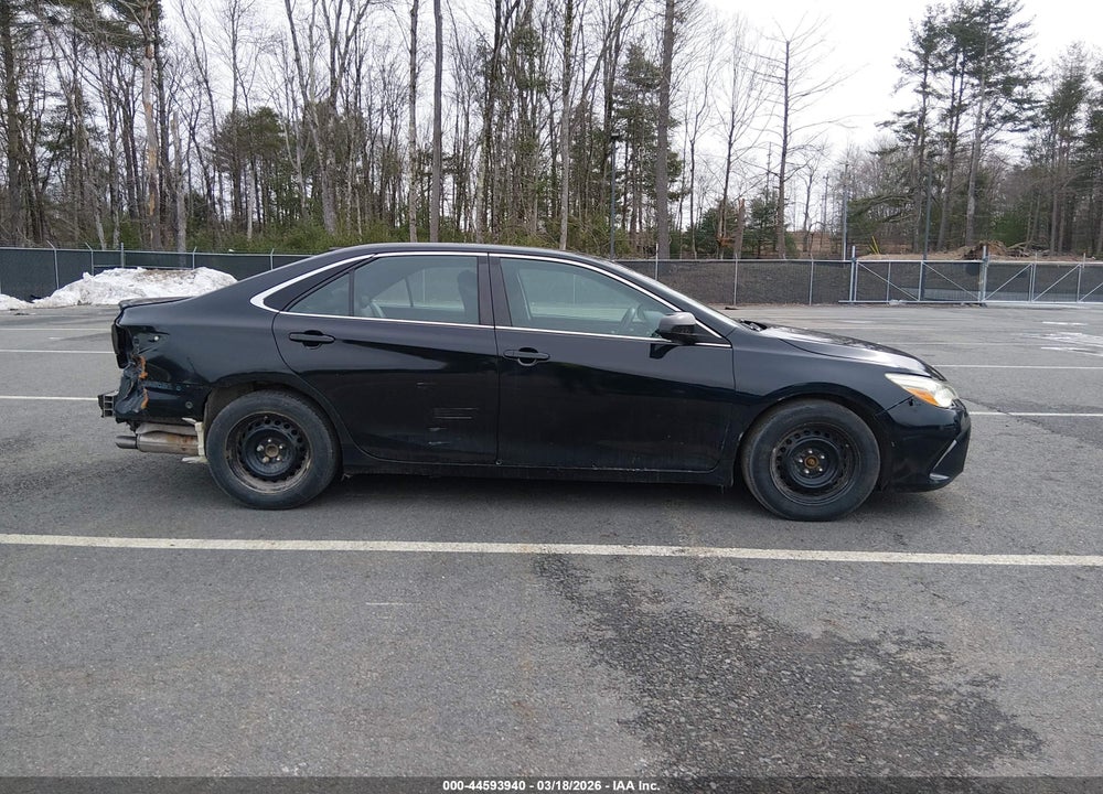 2015 TOYOTA CAMRY SE VIN: 4T1BF1FK1FU076605