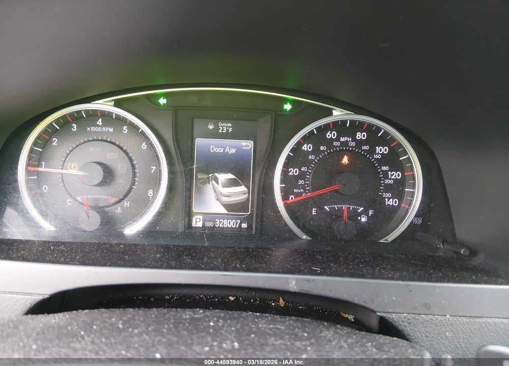 2015 TOYOTA CAMRY SE VIN: 4T1BF1FK1FU076605