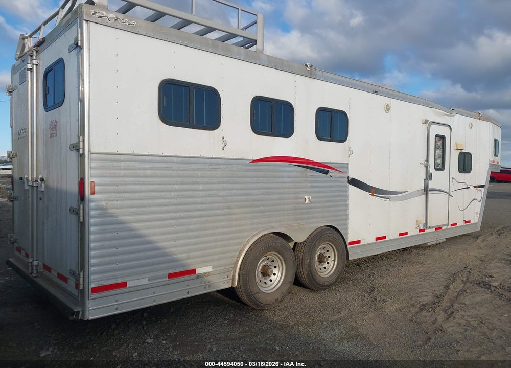 2007 EXXISS ALUMINUM TRAILERS LIVESTOCK VIN: 4LAAH252475038827