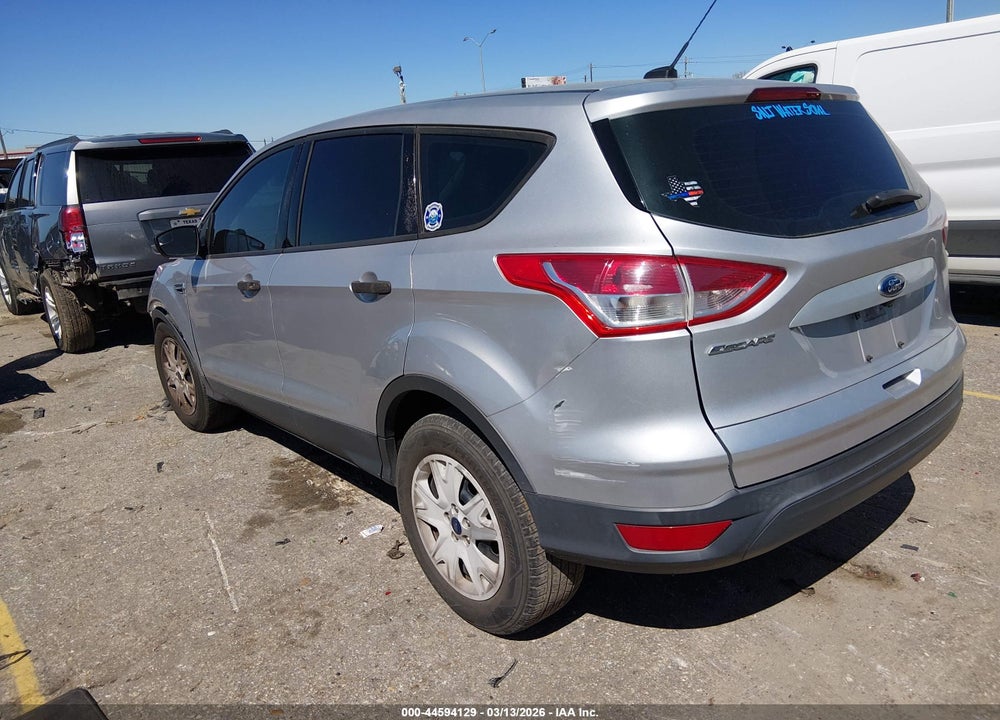 2016 FORD ESCAPE S VIN: 1FMCU0F7XGUB71570