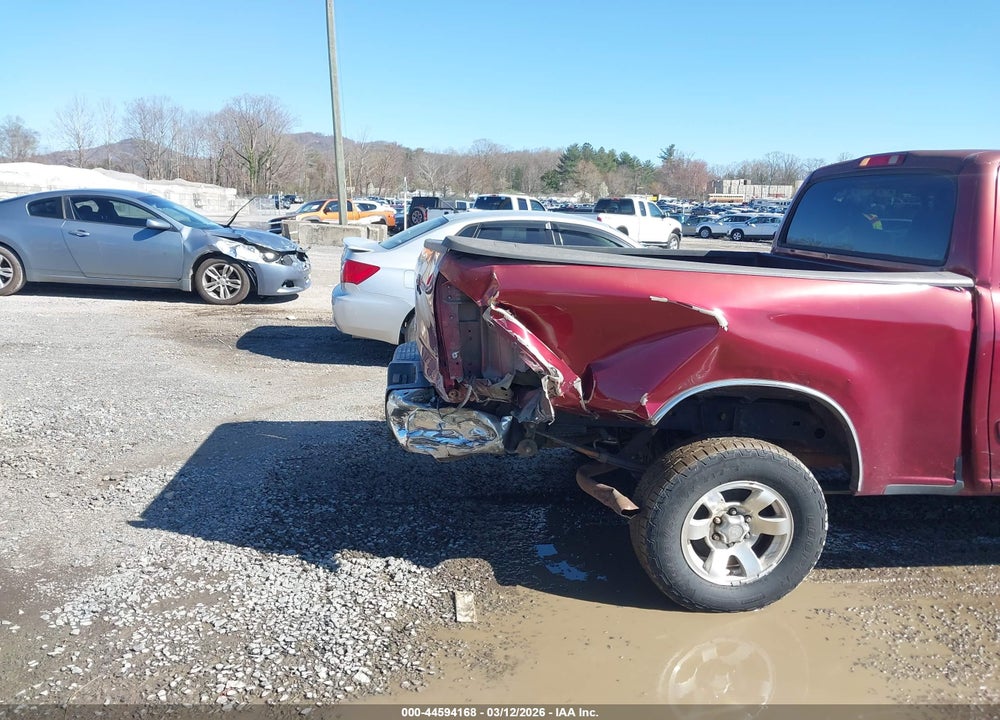 2006 TOYOTA TUNDRA SR5 V8 VIN: 5TBDT44176S526448