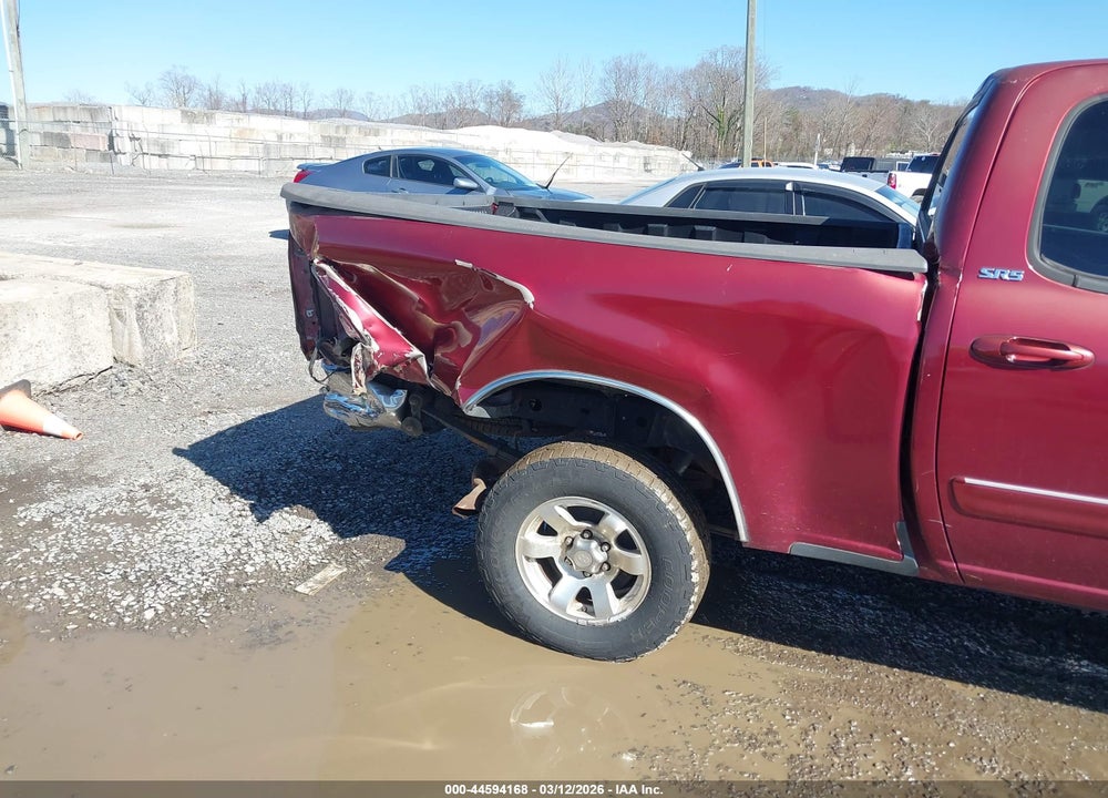 2006 TOYOTA TUNDRA SR5 V8 VIN: 5TBDT44176S526448