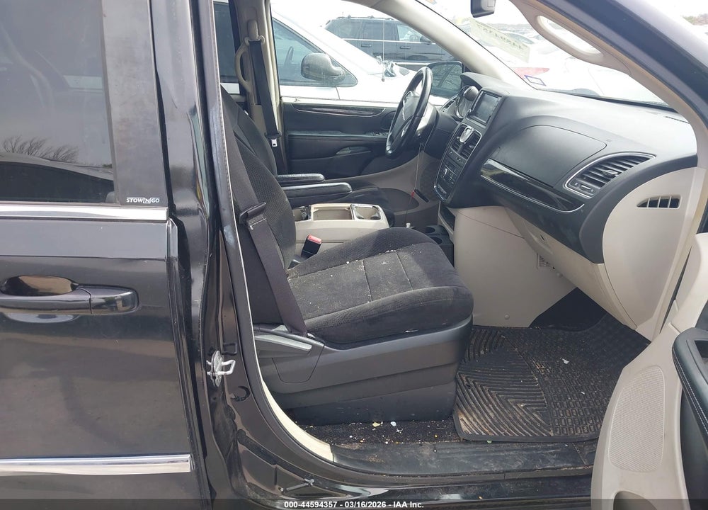 2013 CHRYSLER TOWN & COUNTRY TOURING VIN: 2C4RC1BG1DR777247