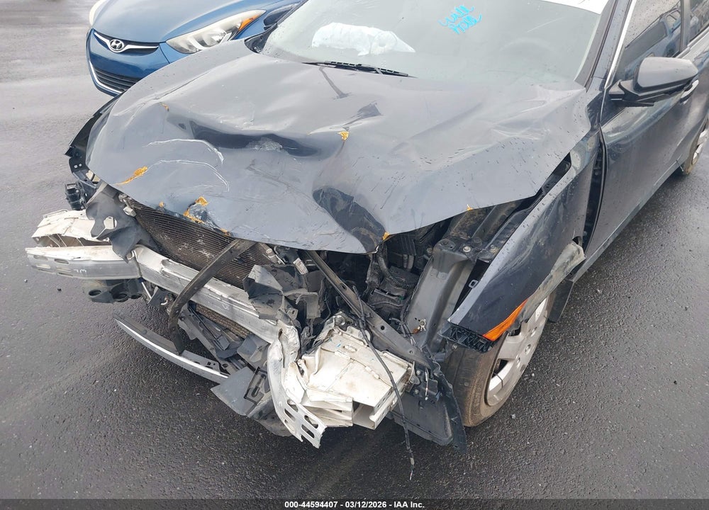 2016 HONDA CIVIC VIN: 19XFC2F5XGE026865