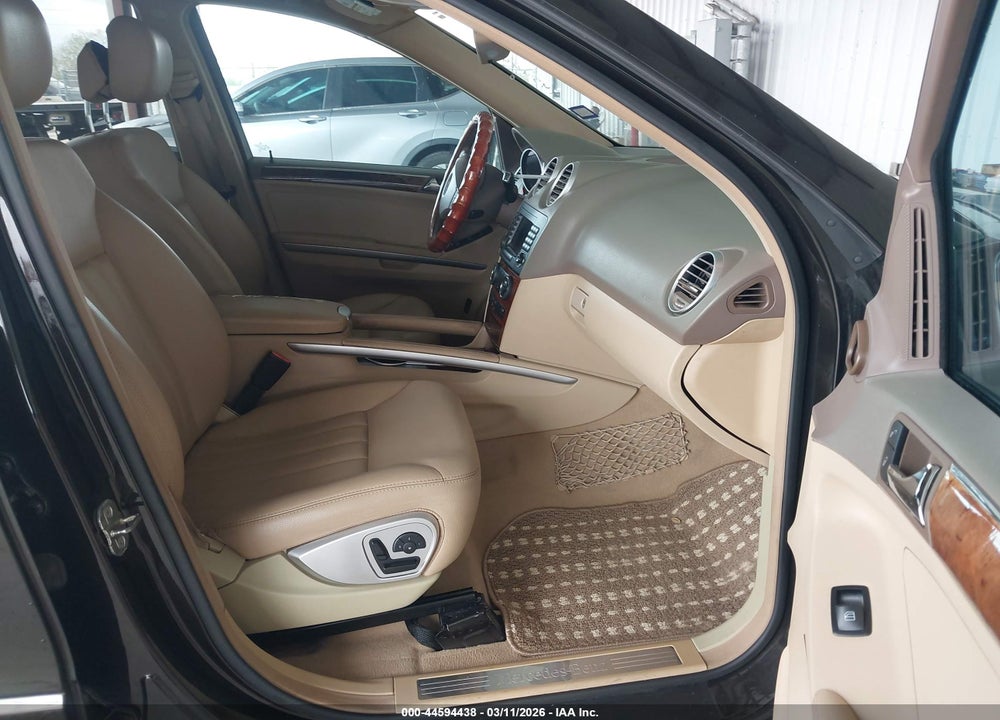 2008 MERCEDES-BENZ ML 550 4MATIC VIN: 4JGBB72EX8A351858
