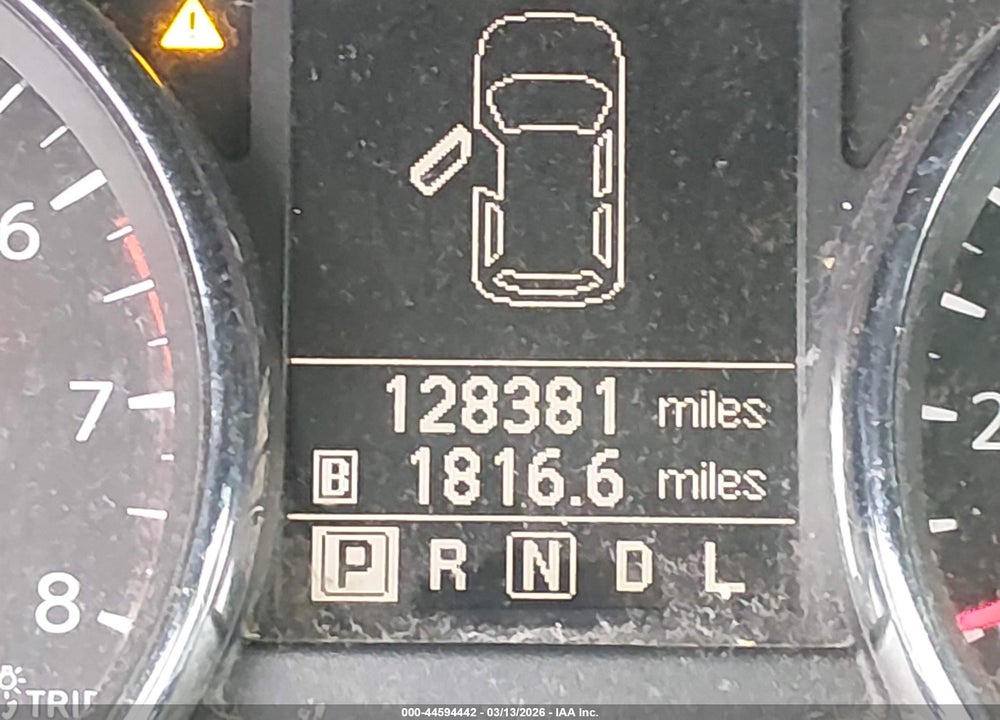 2011 NISSAN ROGUE S VIN: JN8AS5MV8BW278697