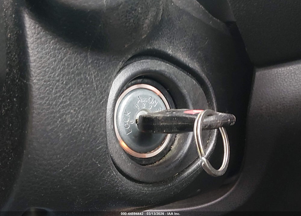 2011 NISSAN ROGUE S VIN: JN8AS5MV8BW278697