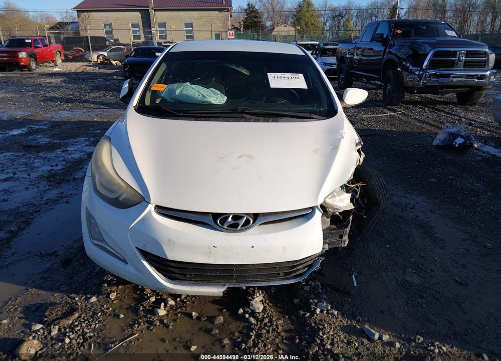 2015 HYUNDAI ELANTRA SE VIN: 5NPDH4AE0FH592877