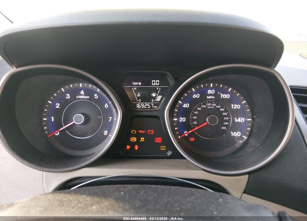 2015 HYUNDAI ELANTRA SE VIN: 5NPDH4AE0FH592877