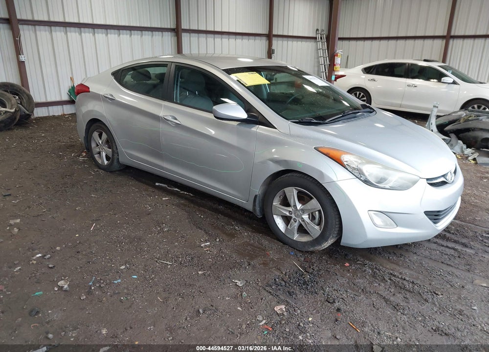 2013 HYUNDAI ELANTRA GLS/LIMITED VIN: 5NPDH4AE4DH181026