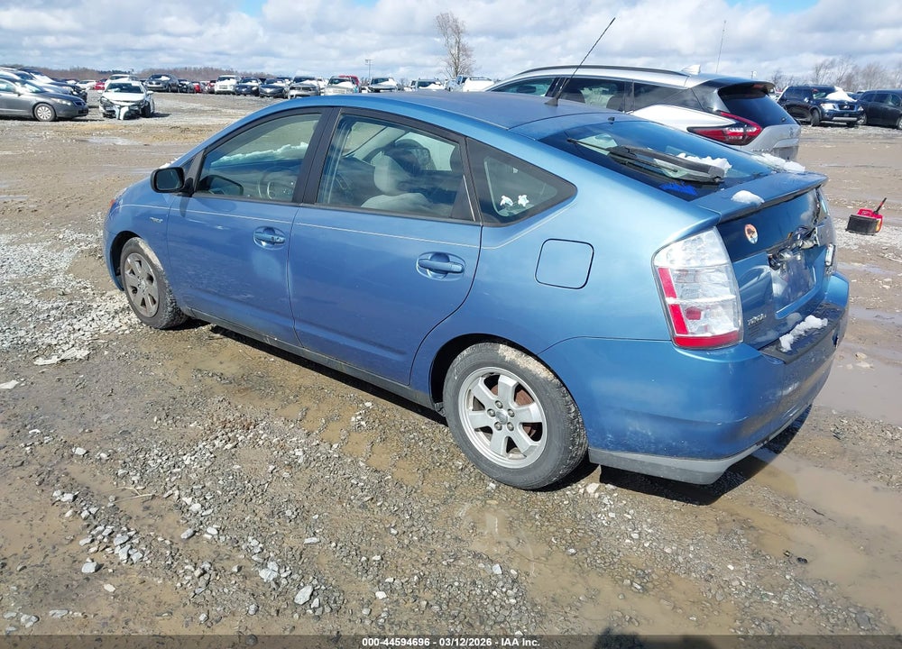 2007 TOYOTA PRIUS VIN: JTDKB20UX77565505