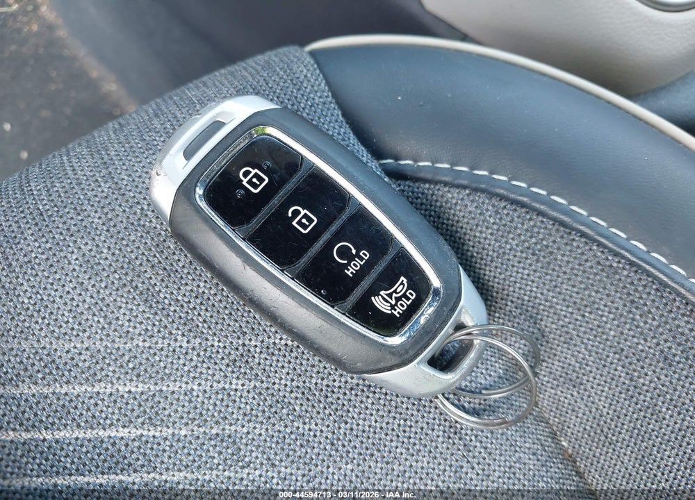 2021 HYUNDAI VENUE DENIM VIN: KMHRC8A34MU116088