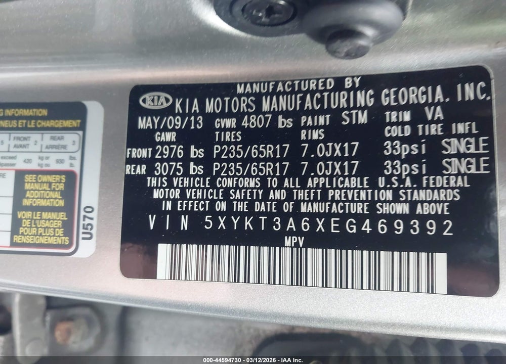 2014 KIA SORENTO LX VIN: 5XYKT3A6XEG469392