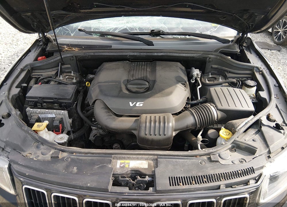 2015 JEEP GRAND CHEROKEE LAREDO VIN: 1C4RJFAG9FC237998